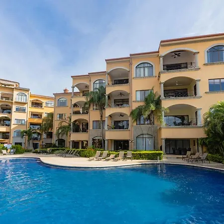 Sunrise 6- Ocean View 2 Bedroom Condo, Steps To The Beach