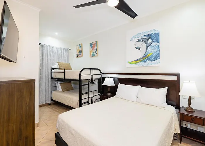 Apartamento Sunrise 6- Ocean View 2 Bedroom Condo, Steps To The Tamarindo