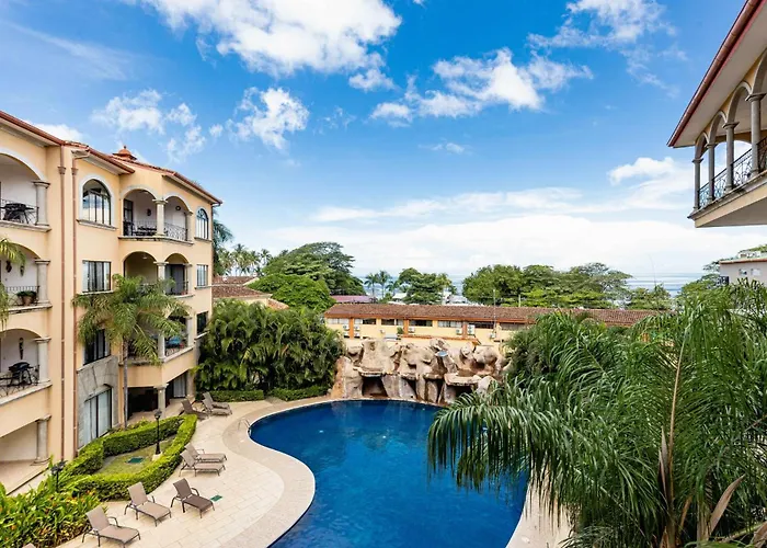 Sunrise 6- Ocean View 2 Bedroom Condo, Steps To The Tamarindo